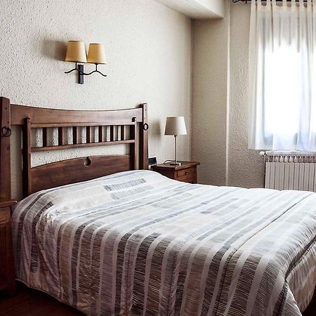 Hostal La Placa Erill la Vall Exterior foto
