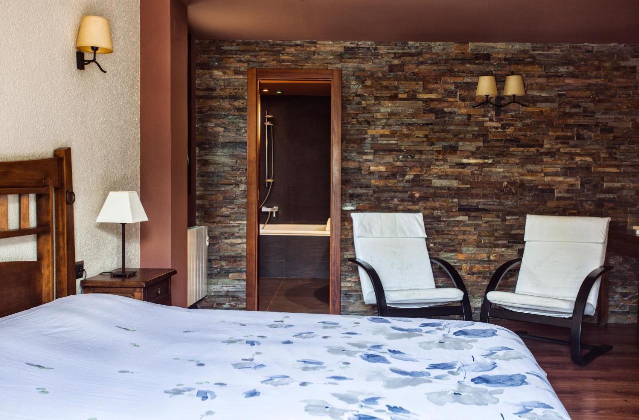 Hostal La Placa Erill la Vall Exterior foto