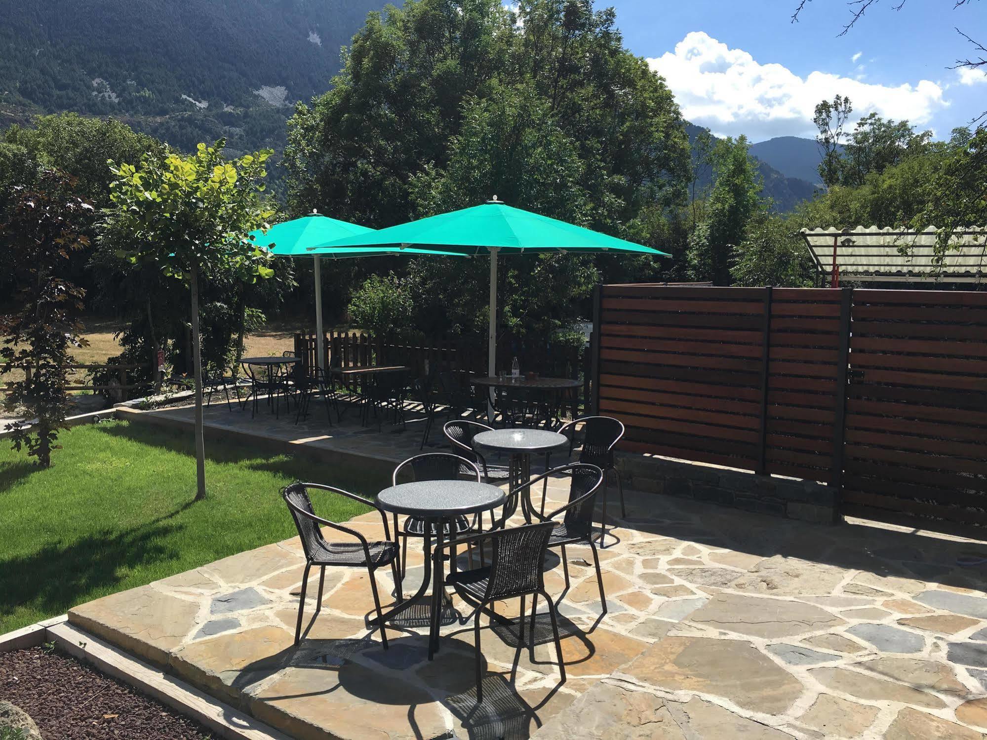 Hostal La Placa Erill la Vall Exterior foto